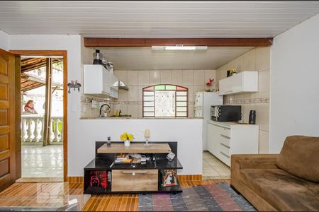 Casa à venda com 435m², 6 quartos e 4 vagas Casa à venda com 435m², 6 quartos e 4 vagassala casa anexo