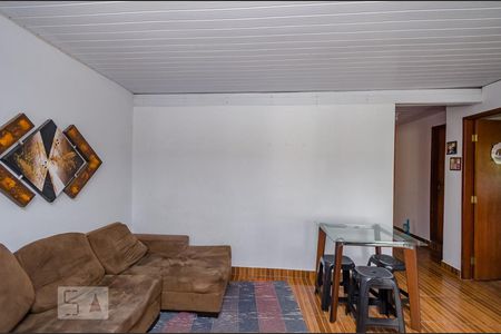 Casa à venda com 435m², 6 quartos e 4 vagas Casa à venda com 435m², 6 quartos e 4 vagassala casa anexo