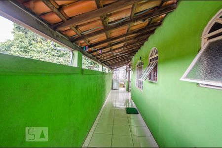 Casa à venda com 435m², 6 quartos e 4 vagas Casa à venda com 435m², 6 quartos e 4 vagasvaranda