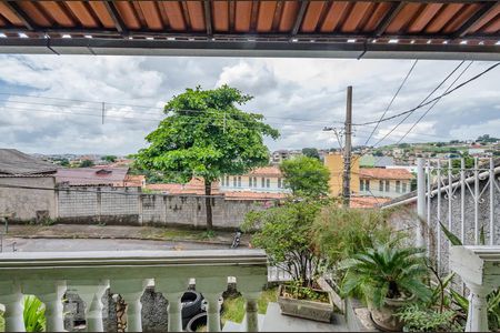 Casa à venda com 435m², 6 quartos e 4 vagas Casa à venda com 435m², 6 quartos e 4 vagasSuíte