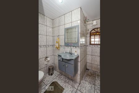 Casa à venda com 435m², 6 quartos e 4 vagas Casa à venda com 435m², 6 quartos e 4 vagasBanheiro Social