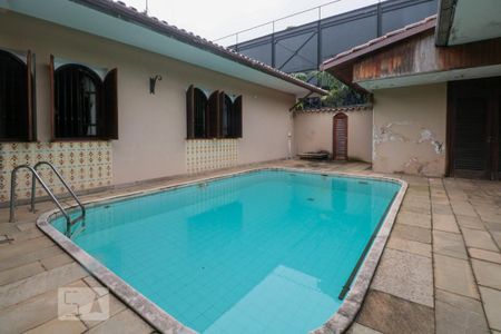 Casa para alugar com 400m², 4 quartos e 6 vagasPiscina