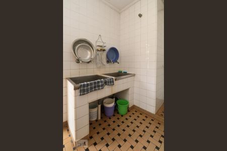 Casa para alugar com 400m², 4 quartos e 6 vagasÁrea de serviço