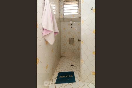 Casa para alugar com 400m², 4 quartos e 6 vagasBanheiro