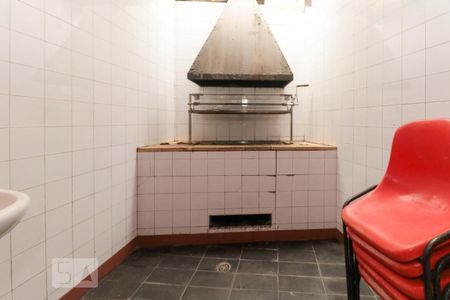 Casa para alugar com 400m², 4 quartos e 6 vagasChurrasqueira e forno