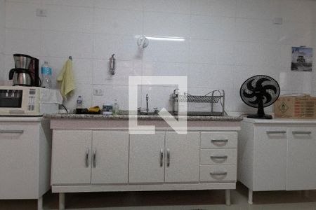 Cozinha de casa à venda com 5 quartos, 300m² em Vila Monumento, São Paulo