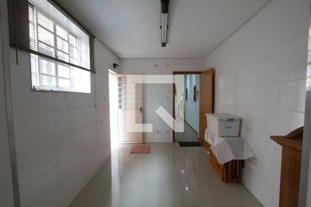 Sala/Cozinha de casa à venda com 5 quartos, 300m² em Vila Monumento, São Paulo
