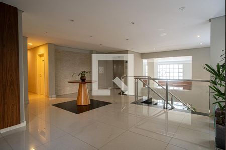 Apartamento para alugar com 60m², 2 quartos e 2 vagasÁrea comum - Hall Social