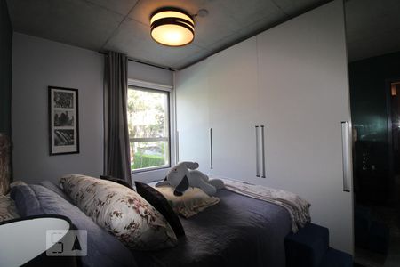 Suíte de apartamento à venda com 2 quartos, 70m² em Campo Belo, São Paulo