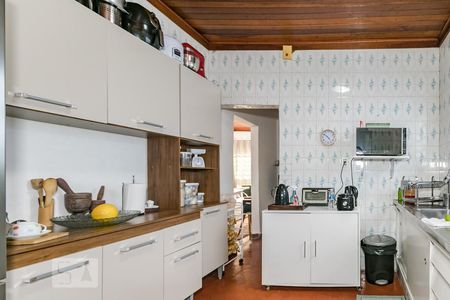 Casa para alugar com 60m², 2 quartos e 2 vagasCozinha