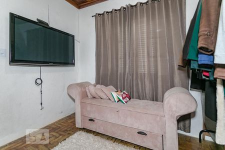 Casa para alugar com 60m², 2 quartos e 2 vagasQuarto 1