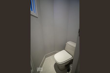 Casa à venda com 262m², 3 quartos e 4 vagasBanheiro 4