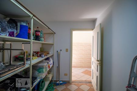 Casa à venda com 262m², 3 quartos e 4 vagasDespensa