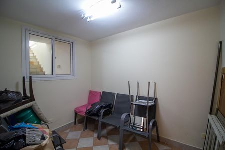 Casa à venda com 262m², 3 quartos e 4 vagasQuarto de Serviço