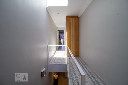 Casa à venda com 262m², 3 quartos e 4 vagasCorredor
