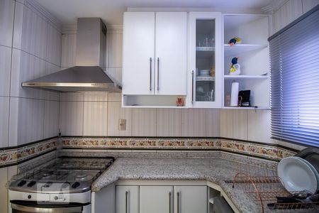 Casa à venda com 262m², 3 quartos e 4 vagasCozinha - Armários