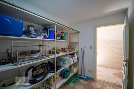 Casa à venda com 262m², 3 quartos e 4 vagasDespensa