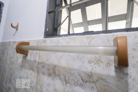 Casa para alugar com 50m², 2 quartos e sem vaga Casa para alugar com 50m², 2 quartos e sem vagaDetalhe banheiro