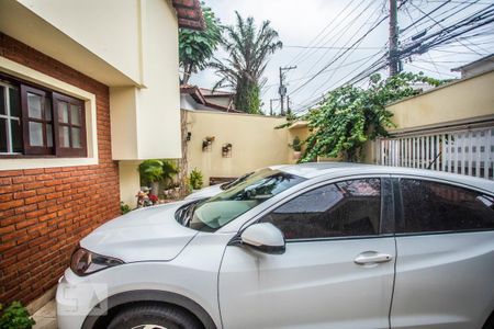 Garagem de casa à venda com 3 quartos, 400m² em Planalto Paulista, São Paulo
