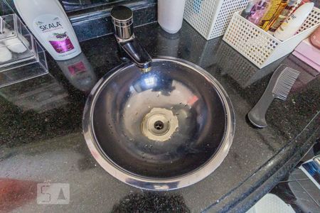 Casa à venda com 209m², 3 quartos e 2 vagasBanheiro da Suite - Torneira