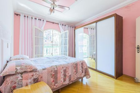 Casa à venda com 209m², 3 quartos e 2 vagasSuite