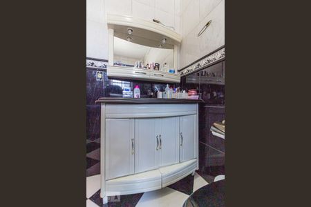 Casa à venda com 209m², 3 quartos e 2 vagasBanheiro da Suite