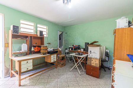 Casa à venda com 209m², 3 quartos e 2 vagasEdicula