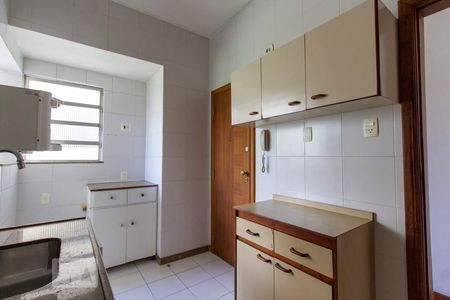 Apartamento à venda com 85m², 3 quartos e sem vagaCozinha