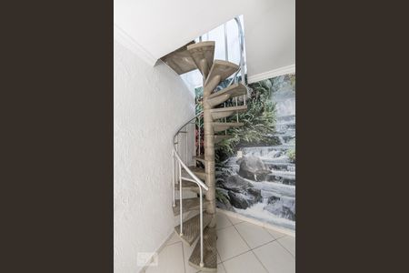 Escada de casa à venda com 1 quarto, 25m² em Chácara Califórnia, São Paulo