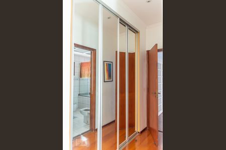 Apartamento à venda com 373m², 4 quartos e 3 vagasCloset da suíte