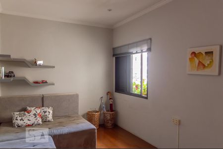Apartamento à venda com 373m², 4 quartos e 3 vagasQuarto 2 - Suíte