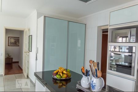 Apartamento à venda com 373m², 4 quartos e 3 vagasCozinha