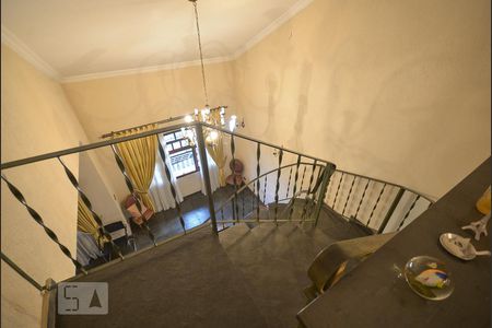 Circulação de casa para alugar com 8 quartos, 600m² em Vila Mariana, São Paulo