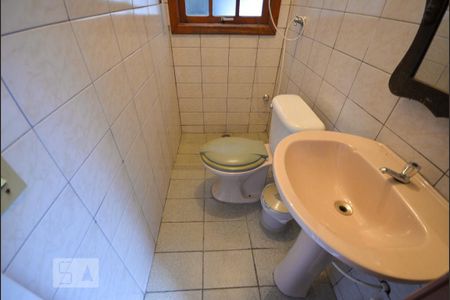 Casa para alugar com 600m², 8 quartos e 5 vagas Casa para alugar com 600m², 8 quartos e 5 vagasBanheiro de Serviço