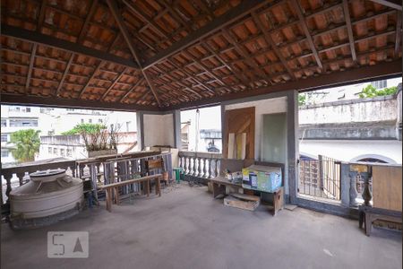 Casa para alugar com 600m², 8 quartos e 5 vagas Casa para alugar com 600m², 8 quartos e 5 vagasArea Superior