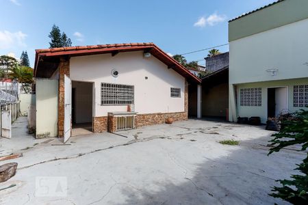 Casa à venda com 210m², 3 quartos e 2 vagasQuintal