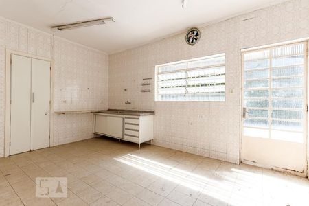 Casa à venda com 210m², 3 quartos e 2 vagasCozinha