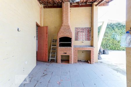 Casa à venda com 210m², 3 quartos e 2 vagasChurrasqueira