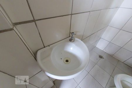 Banheiro de casa para alugar com 2 quartos, 90m² em Jardim Brasil (zona Norte), São Paulo