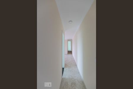 Corredor de apartamento para alugar com 2 quartos, 85m² em Jardim Monte Carmelo, Guarulhos
