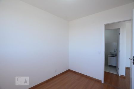 Quarto 1 de apartamento para alugar com 2 quartos, 46m² em Irajá, Rio de Janeiro