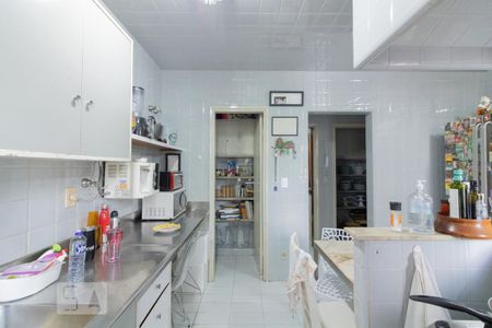 Apartamento para alugar com 190m², 3 quartos e 1 vagaCozinha