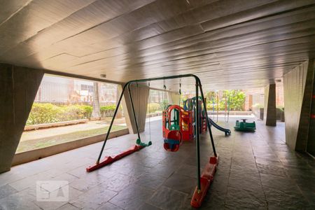 Apartamento para alugar com 190m², 3 quartos e 1 vagaÁrea Comum - Playground