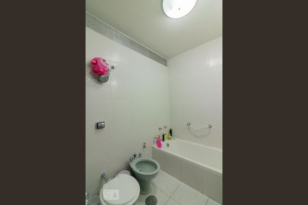 Apartamento para alugar com 190m², 3 quartos e 1 vagaBanheiro Suíte