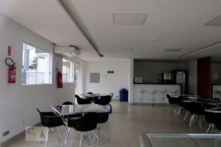 Apartamento para alugar com 43m², 2 quartos e 2 vagas Apartamento para alugar com 43m², 2 quartos e 2 vagasÁrea comum - Salão de festas