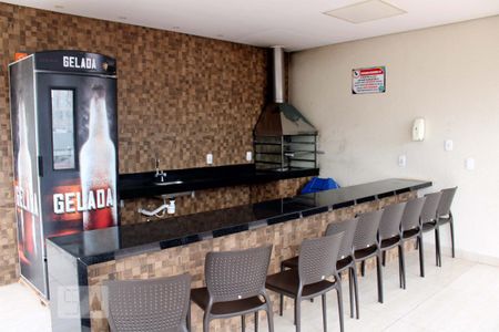 Apartamento para alugar com 43m², 2 quartos e 2 vagas Apartamento para alugar com 43m², 2 quartos e 2 vagasÁrea comum - Churrasqueira