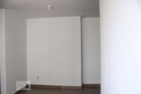Apartamento para alugar com 43m², 2 quartos e 2 vagas Apartamento para alugar com 43m², 2 quartos e 2 vagasSala