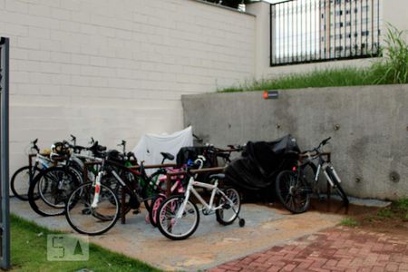 Apartamento para alugar com 43m², 2 quartos e 2 vagas Apartamento para alugar com 43m², 2 quartos e 2 vagasÁrea comum - Bicicletário