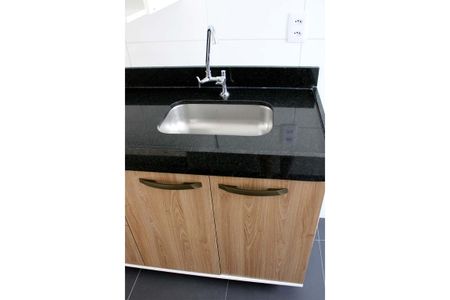 Apartamento para alugar com 43m², 2 quartos e 2 vagas Apartamento para alugar com 43m², 2 quartos e 2 vagasCozinha