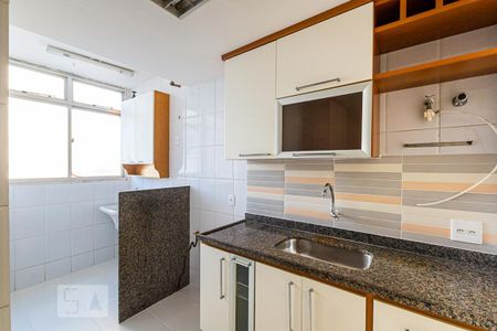 Apartamento para alugar com 72m², 2 quartos e 1 vaga Apartamento para alugar com 72m², 2 quartos e 1 vagaCozinha